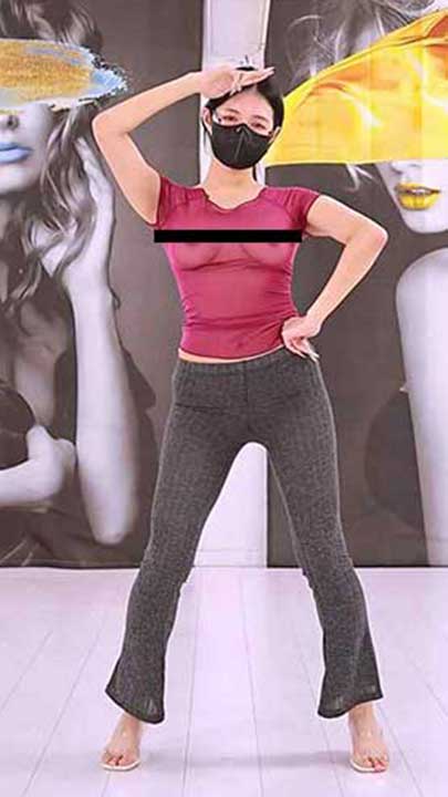 4K 山庄VIP 小奕 喇叭裤走秀2V