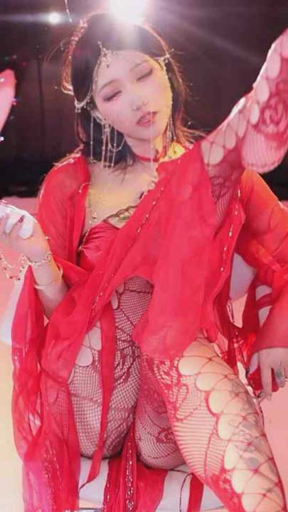 网易CC 雅恩北北 古风定制，高潮表情抖胸舞2V【2K522M】