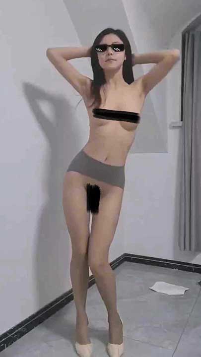 推特 云朵有点甜 绝版定制裸舞，大摆锤骚叫舞动3V【525M】